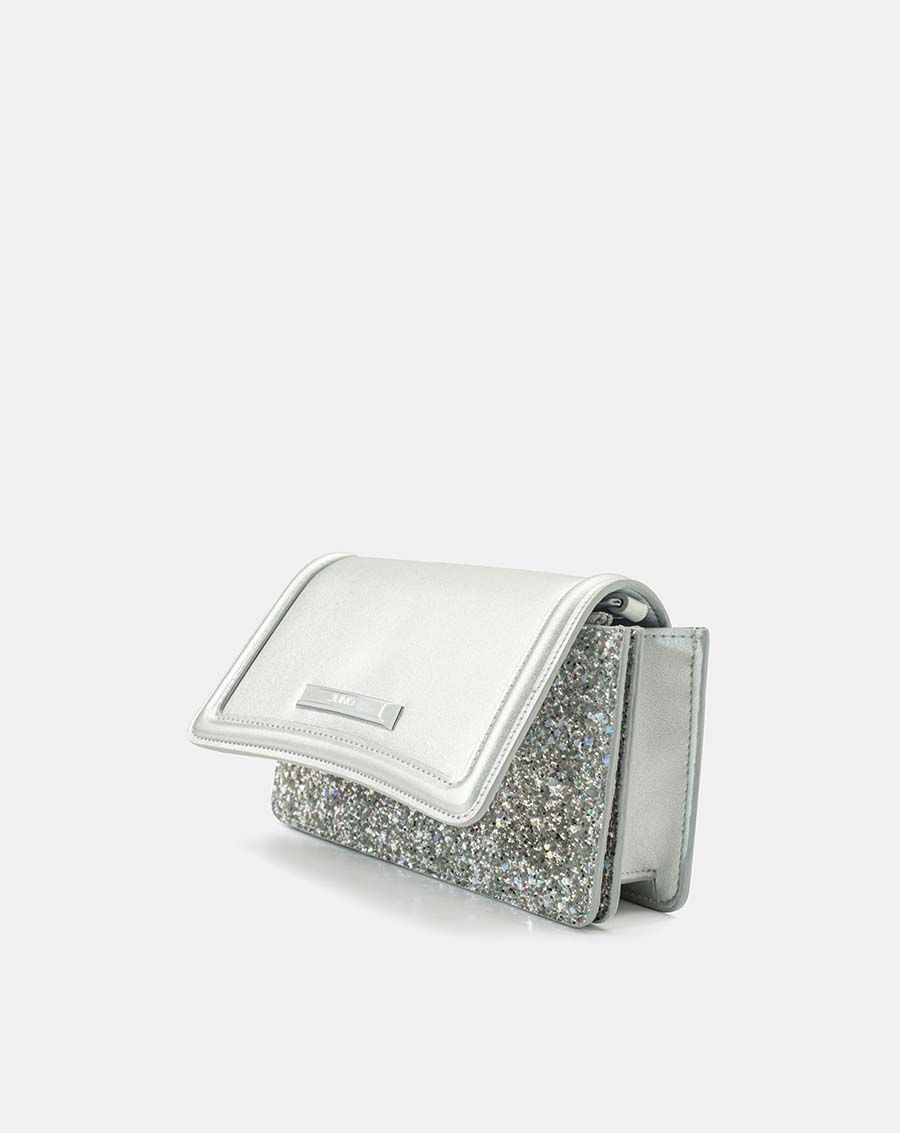 Túi xách nhỏ clutch có 2 thiết kế dây đeo