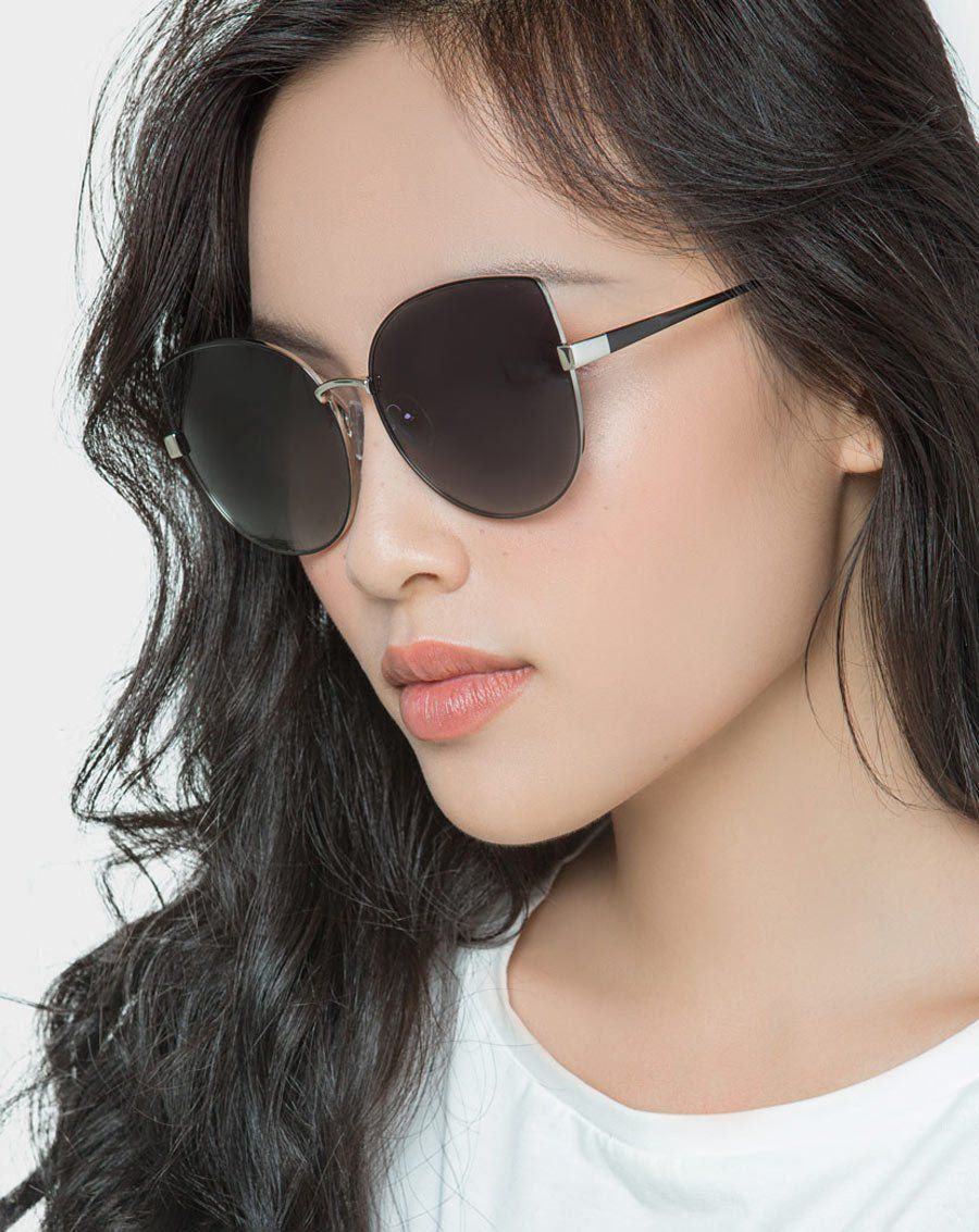 Mắt kính hình bướm kim loại
