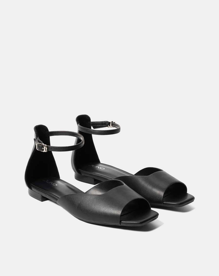Giày sandal hở mũi có dây cổ chân