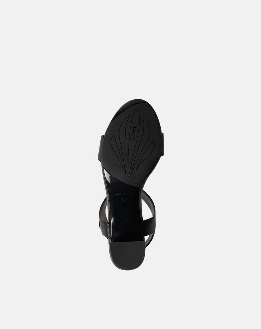 Giày sandal họa tiết Monogram