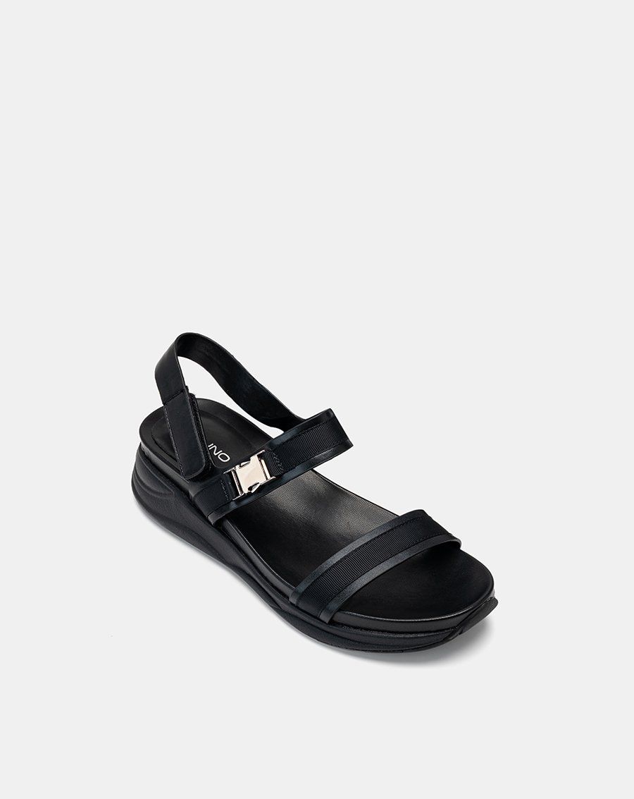 Giày Sandal Đế Thể Thao Phối Khóa Trang Trí