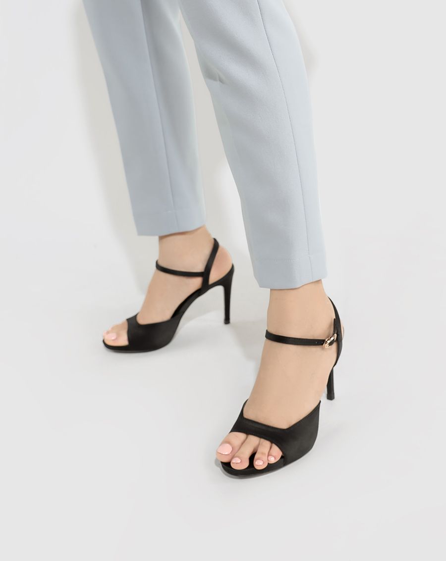 Giày sandal gót thanh đế đúp