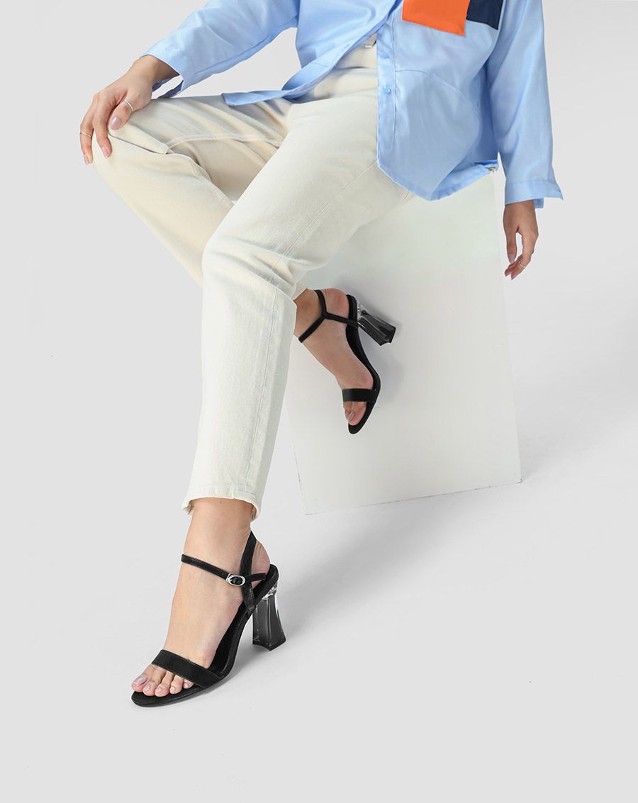 Giày sandal gót trong sơn ombre