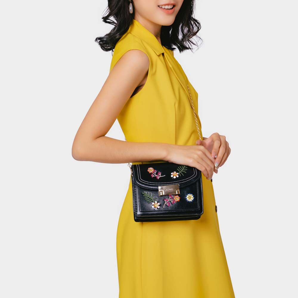 Túi xách nhỏ kết hoa trang trí TXN233