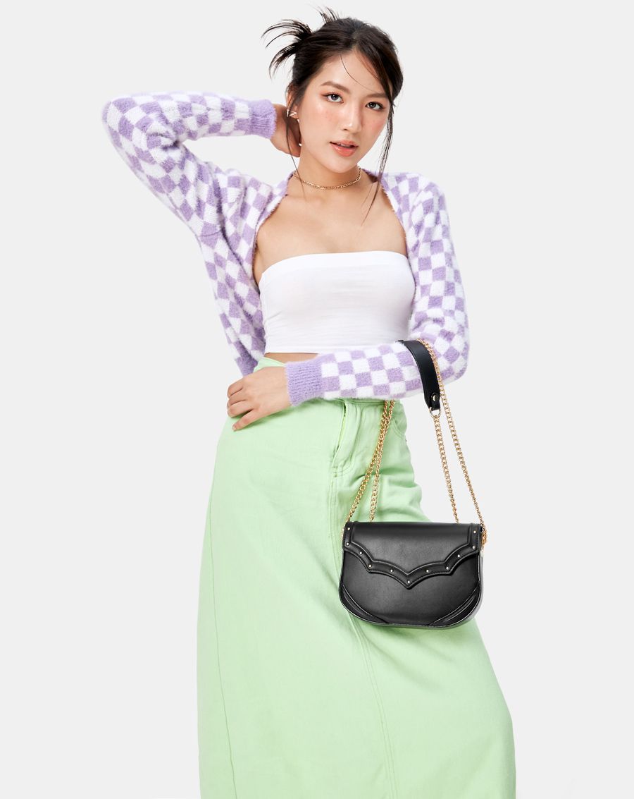 Túi xách nhỏ đáy cong trang trí đinh tán