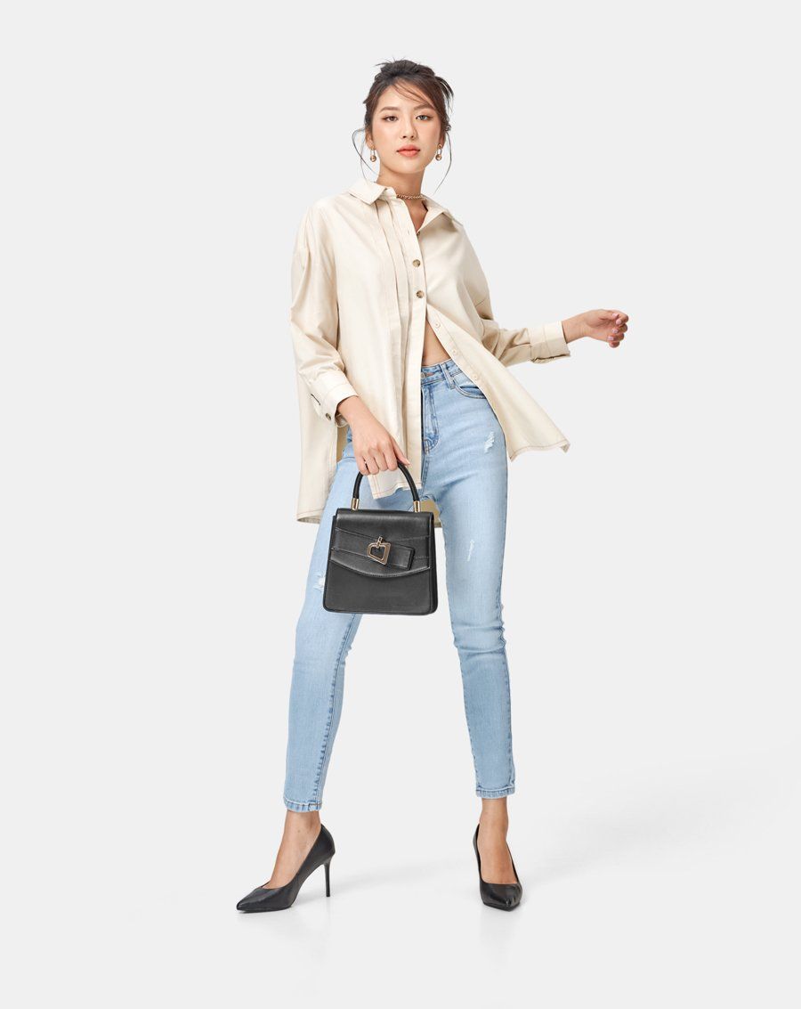 Túi xách nhỏ top handle trang trí khóa