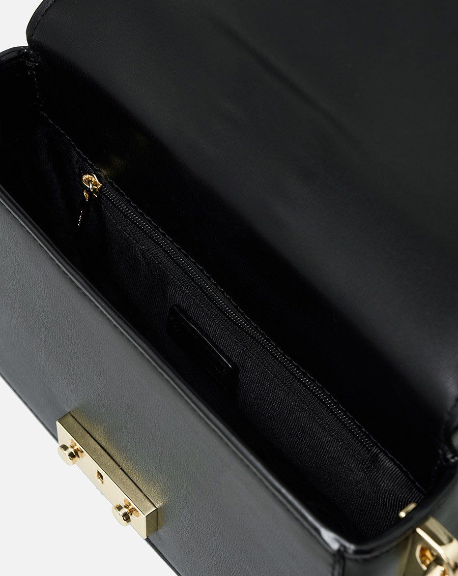 Túi Xách Nhỏ Shoulder Strap Trang Trí Charm