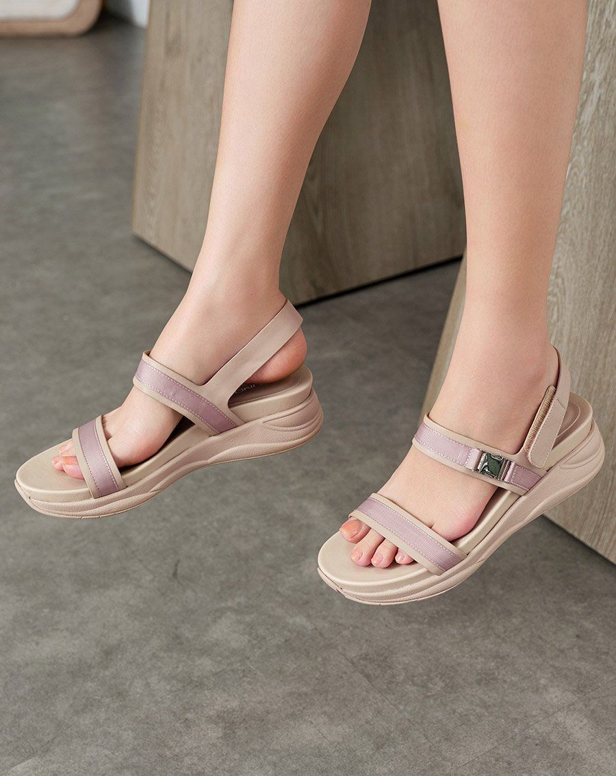 Giày Sandal Đế Thể Thao Phối Khóa Trang Trí
