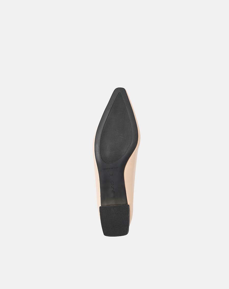 Giày cao gót pump mũi vuông