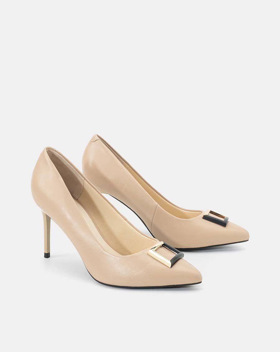 Giày cao gót pump đính khóa trang trí