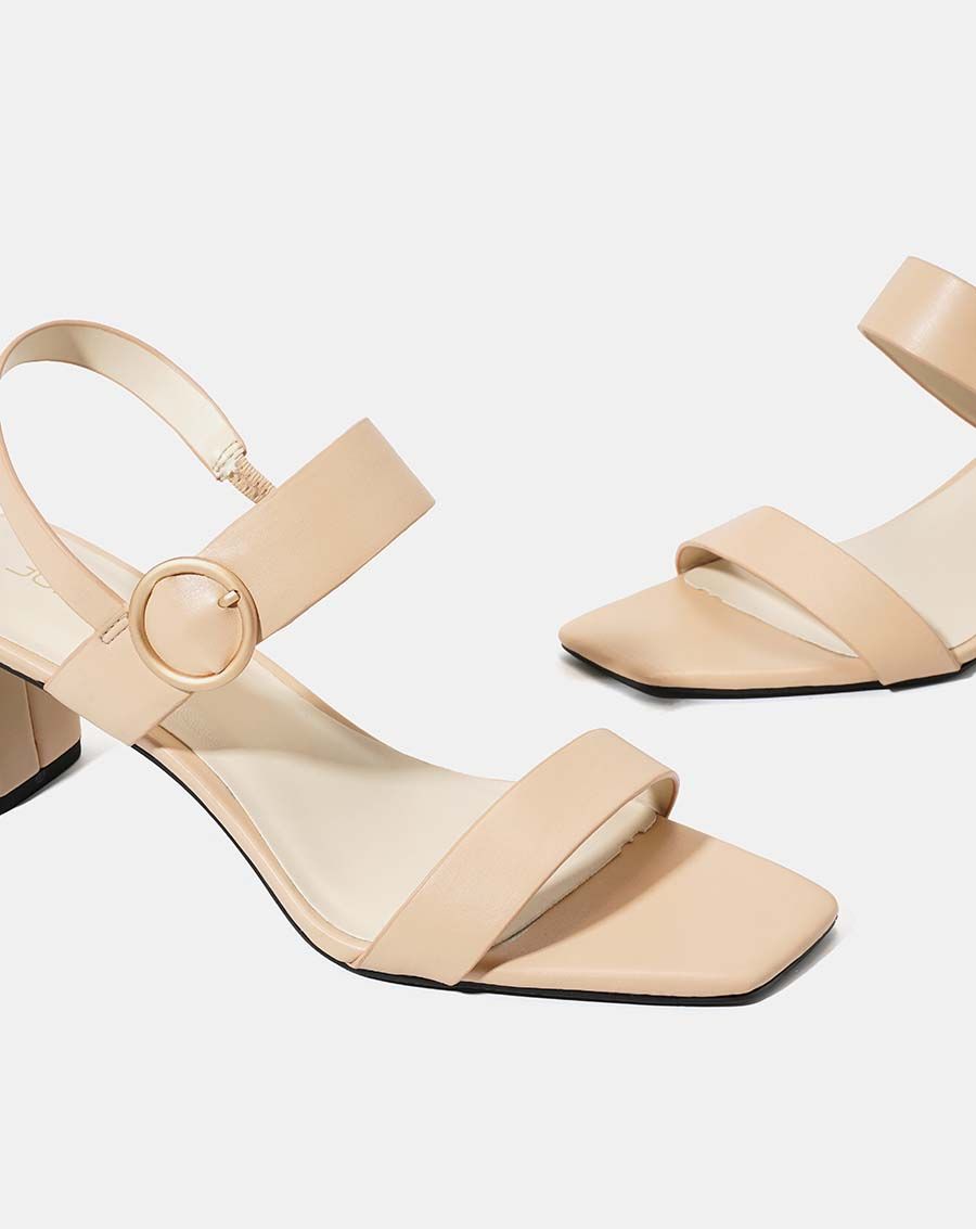 Giày sandal mũi vuông quai ngang