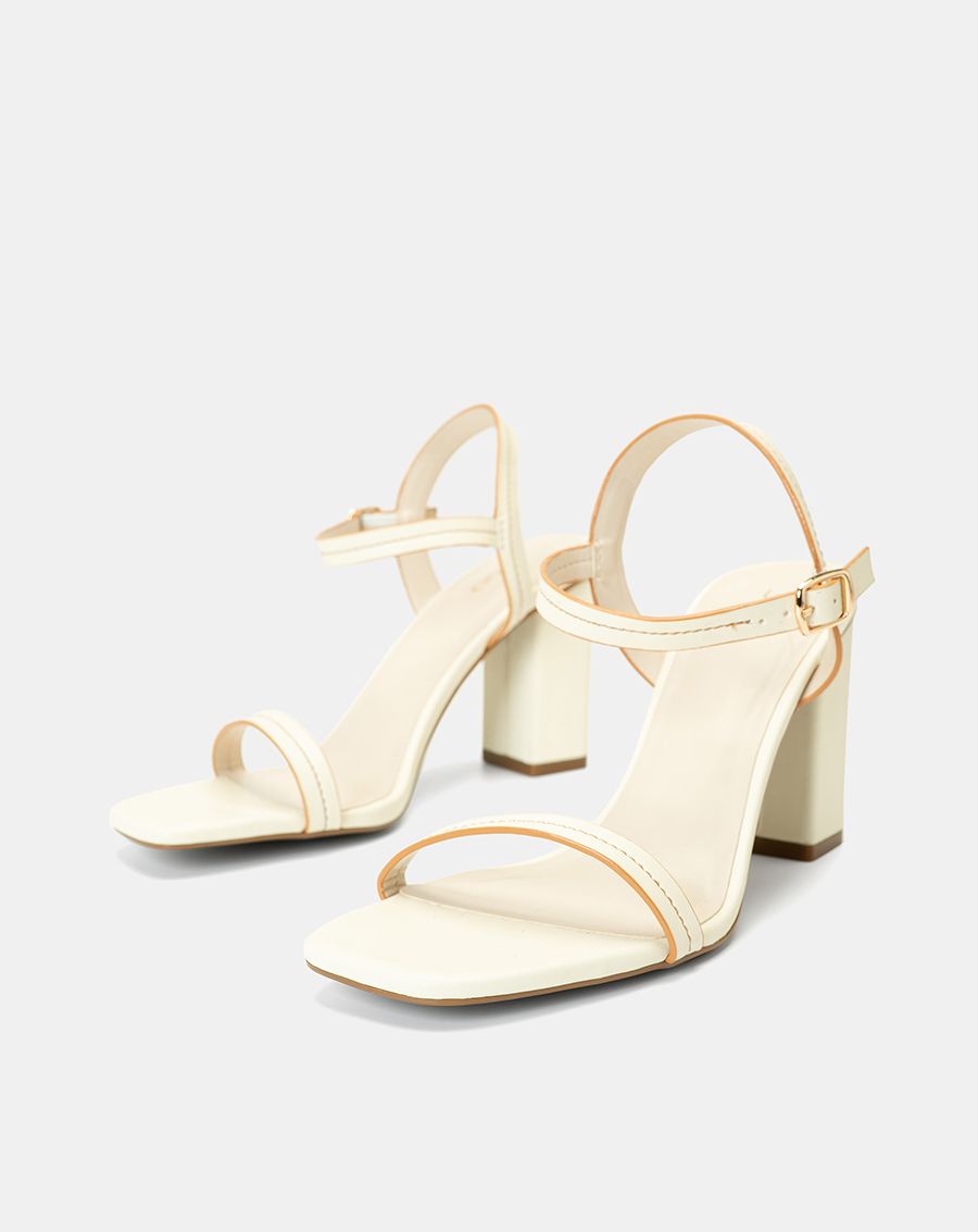 Giày Sandal Quai Ngang Thêu Trang Trí