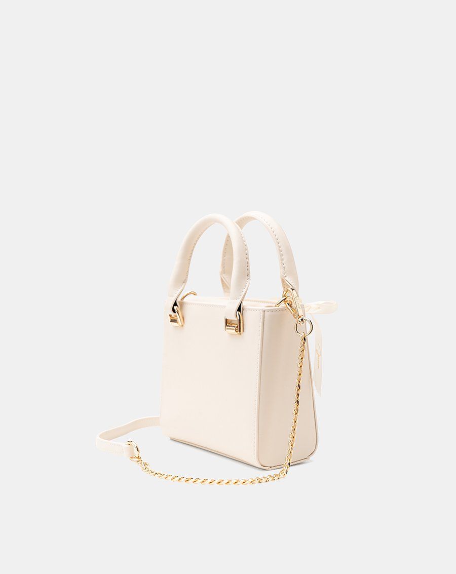 Túi Xách Nhỏ Phối Charm Trang Trí