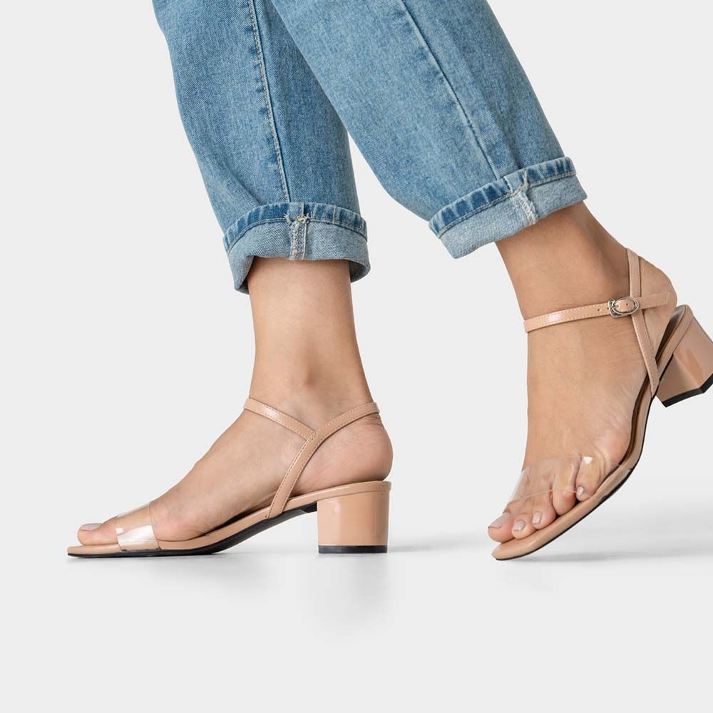 Giày sandal mũi vuông quai trong