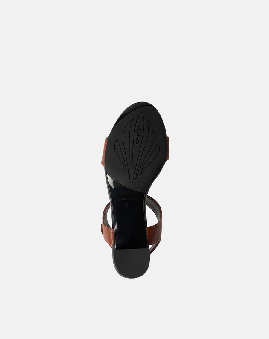 Giày sandal họa tiết Monogram