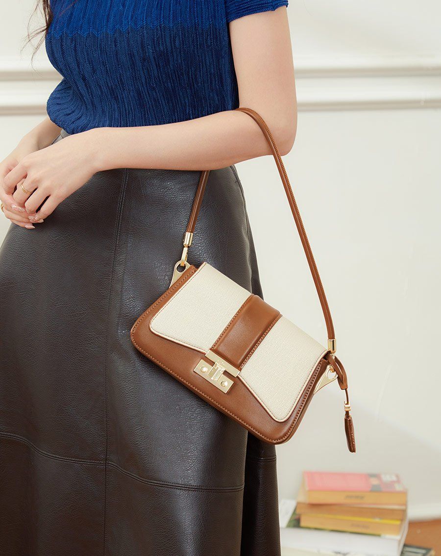 Túi Xách Nhỏ Shoulder Strap Trang Trí Charm