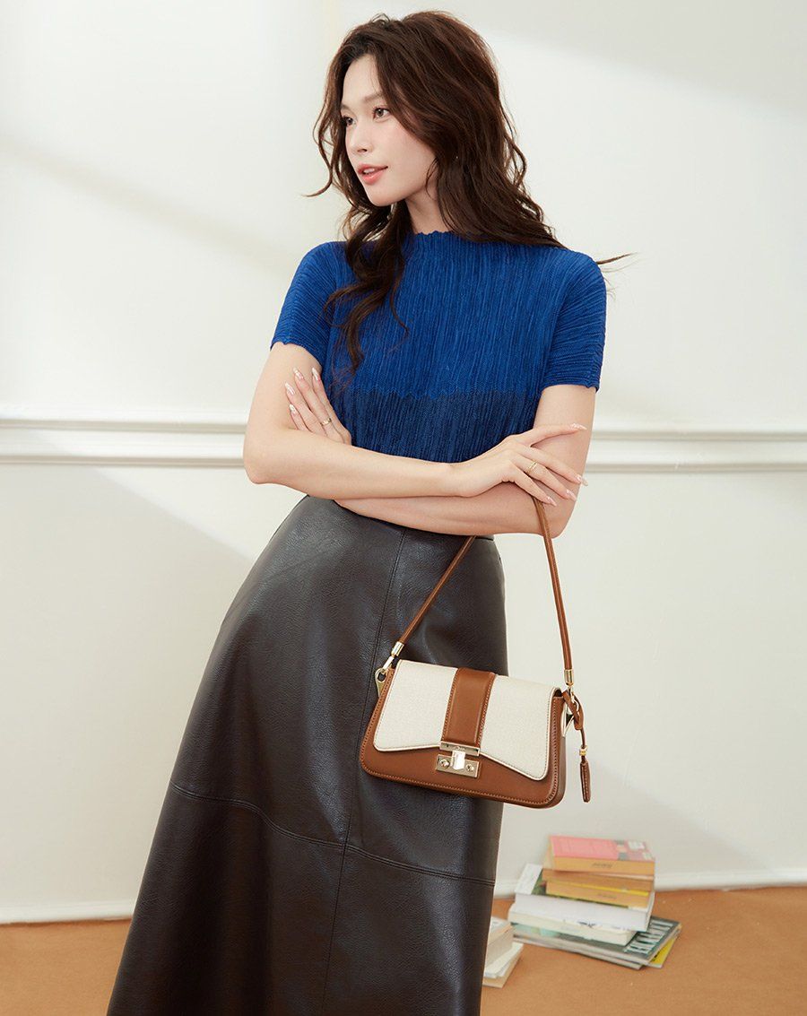 Túi Xách Nhỏ Shoulder Strap Trang Trí Charm