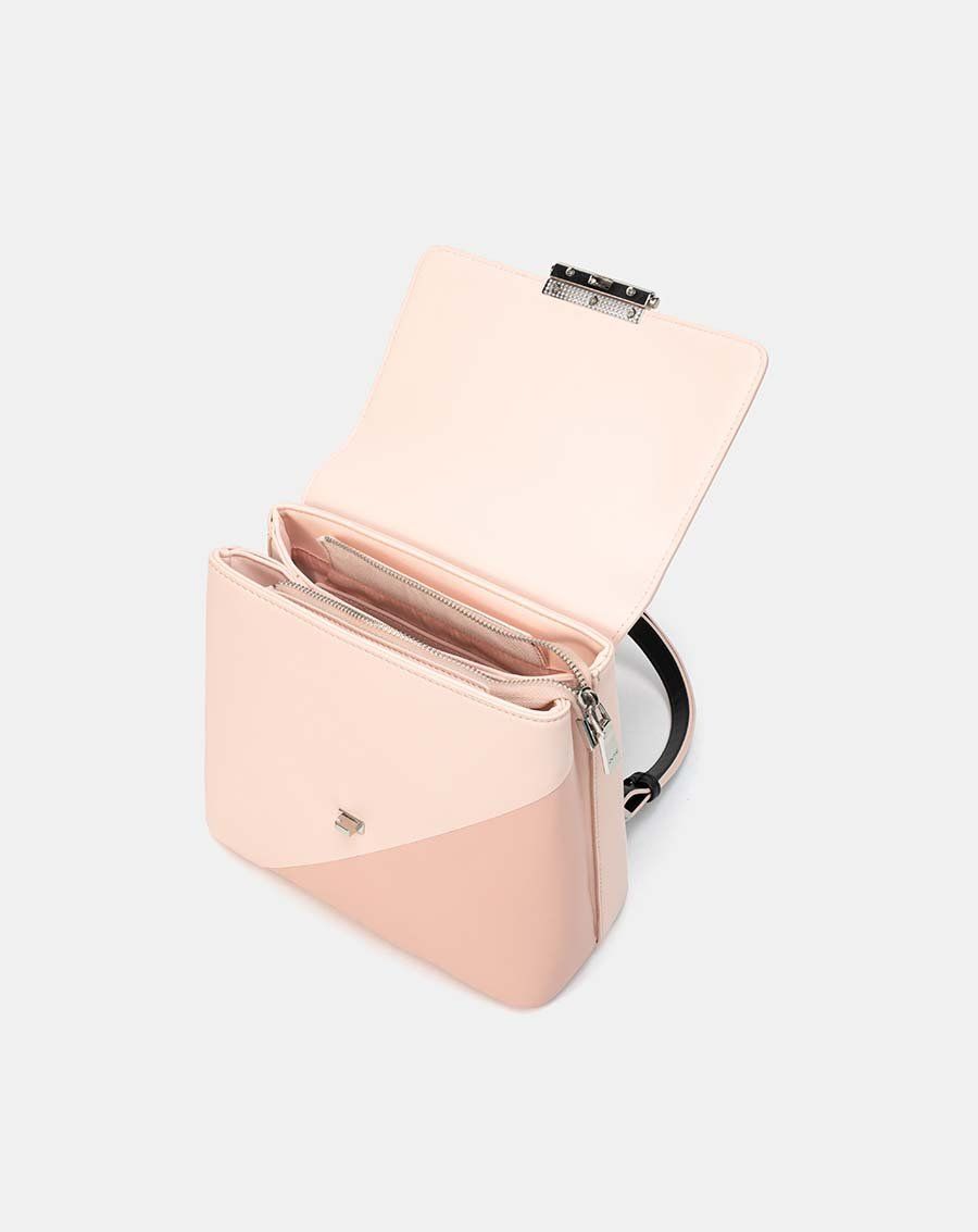 Balo top handle
