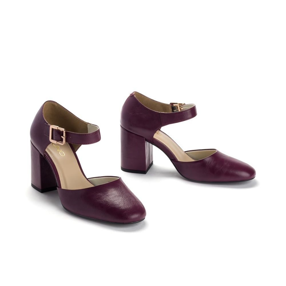 Giày Ankle strap kiểu dáng cơ bản CG09098
