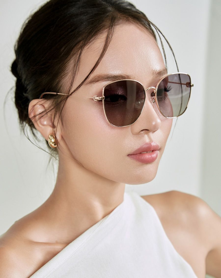 Mắt Kính Thời Trang