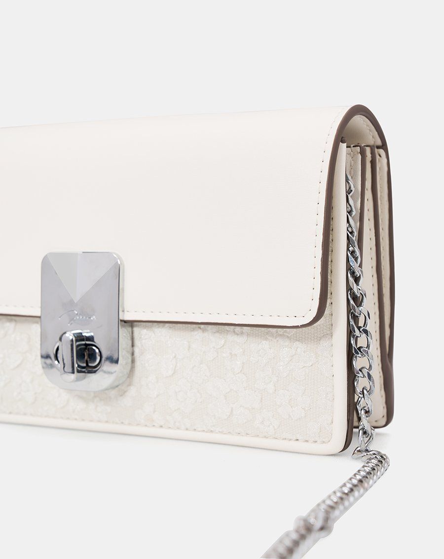 Ví Dáng Dài Có Dây Đeo In Bloom