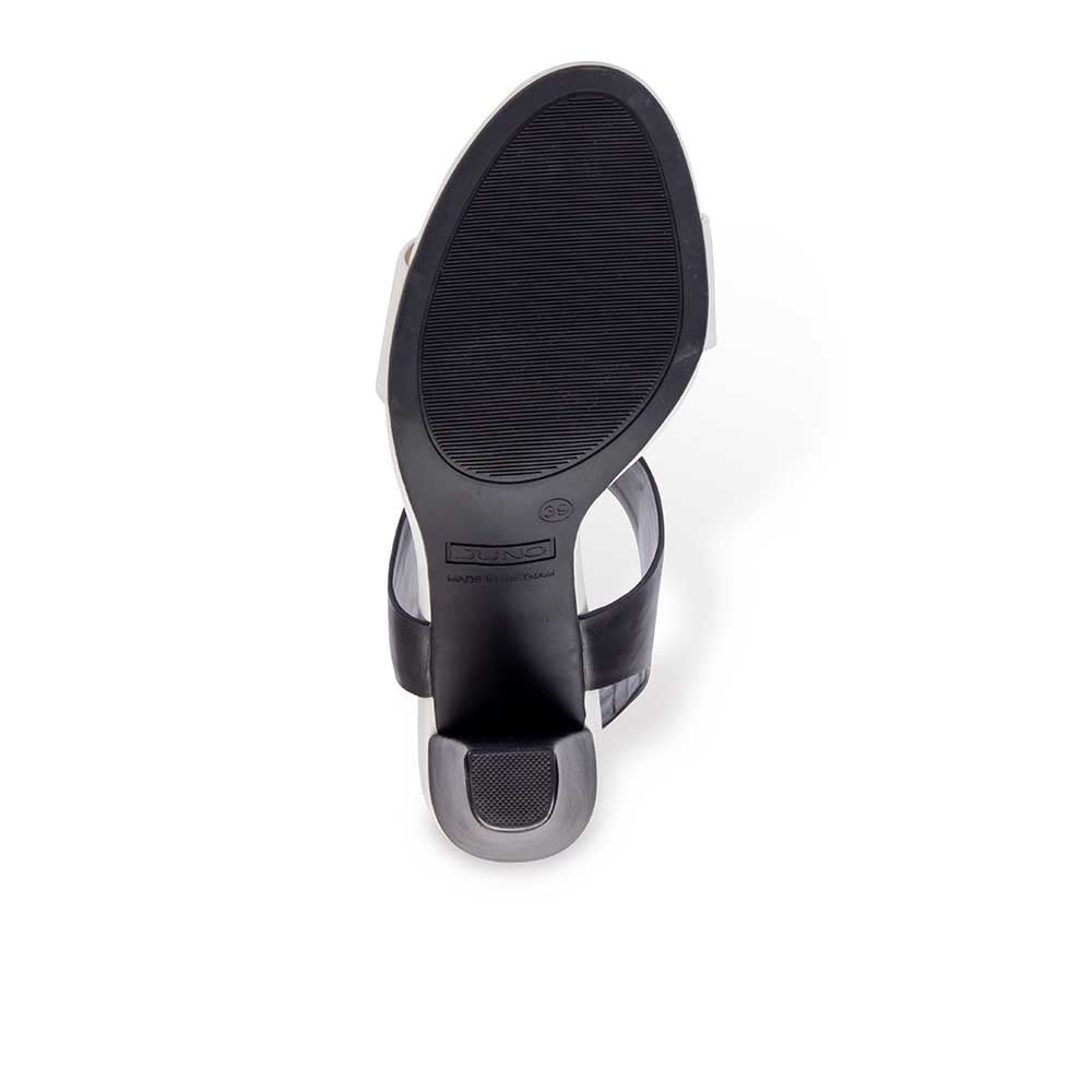 Giày xăng đan gót trụ 9cm quai phối màu SD09066