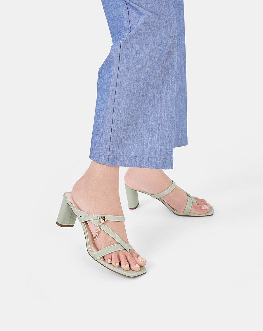 Giày Sandal Phối Khoá Butterfly