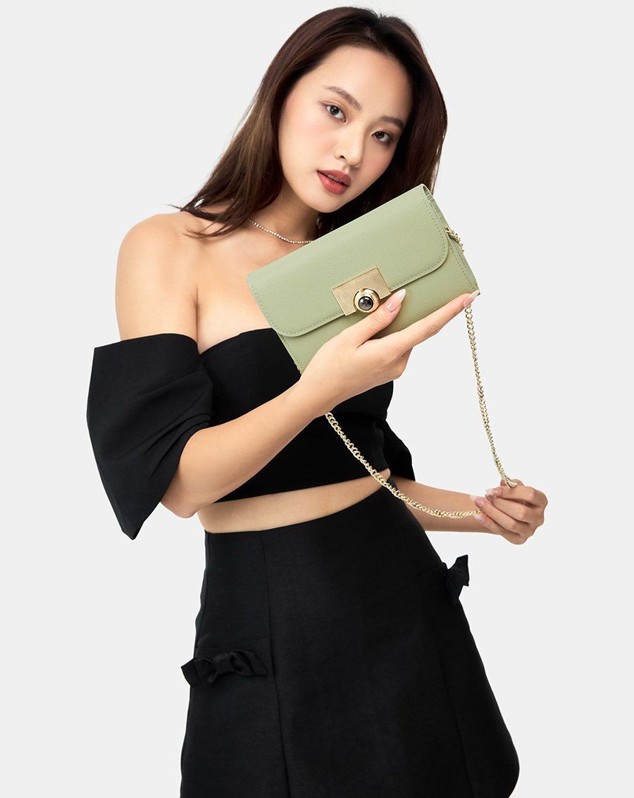 Ví Có Dây Đeo Khoá Trang Trí