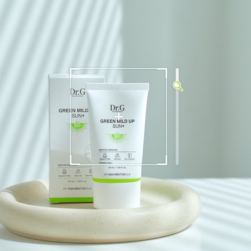 Kem Chống Nắng Vật Lý, Chống Ánh Sáng Xanh, Giảm Mụn Dành Cho Da Nhạy Cảm Dr.G Green Mild Up Sun+ SPF50+/ PA++++ 50ml