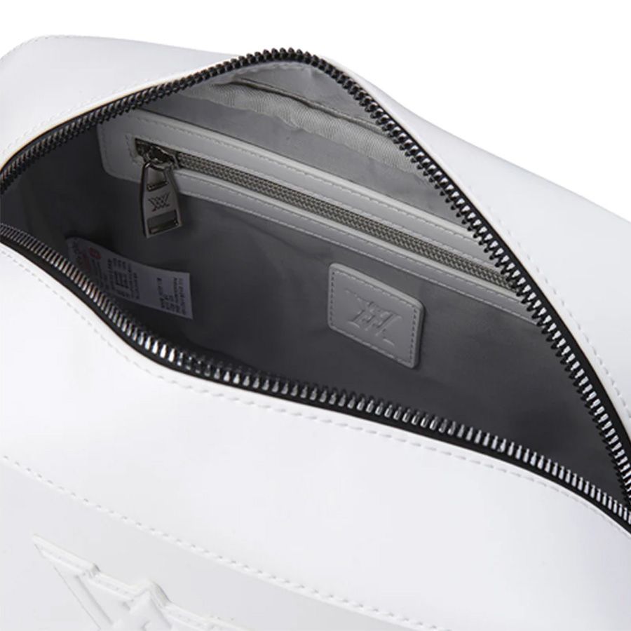 Túi golf xách tay Layered Pouch - White AGEUUPU04WHF | Anew Golf