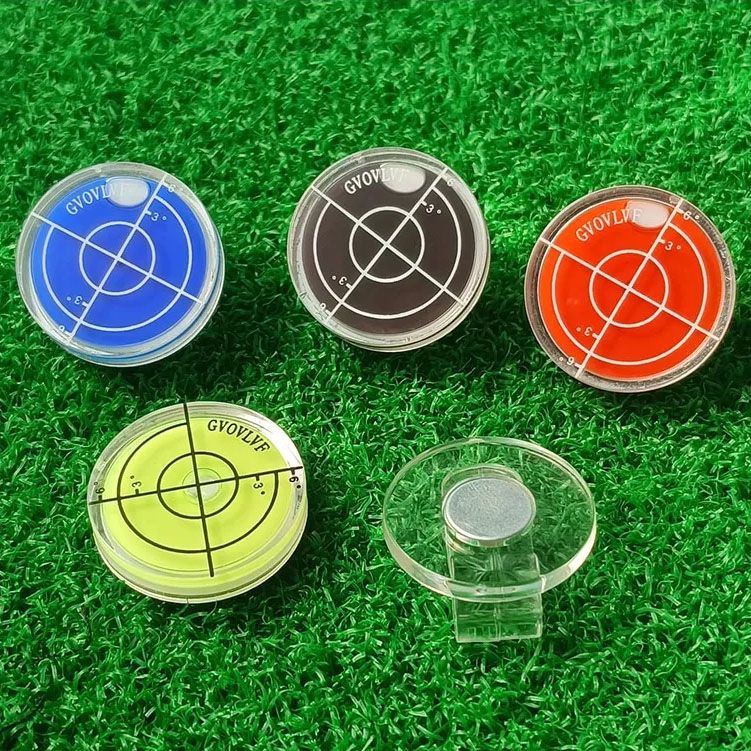 Ball marker có thước nước đọc slope vùng green