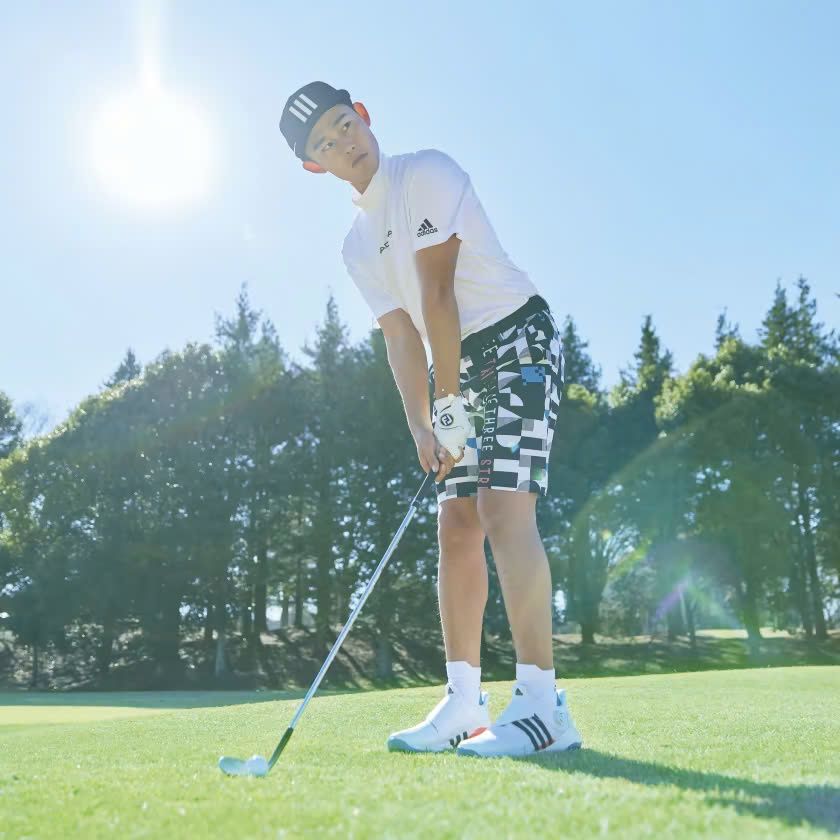 Quần shorts golf namGraphic Shorts Black HA3286 | ADIDAS