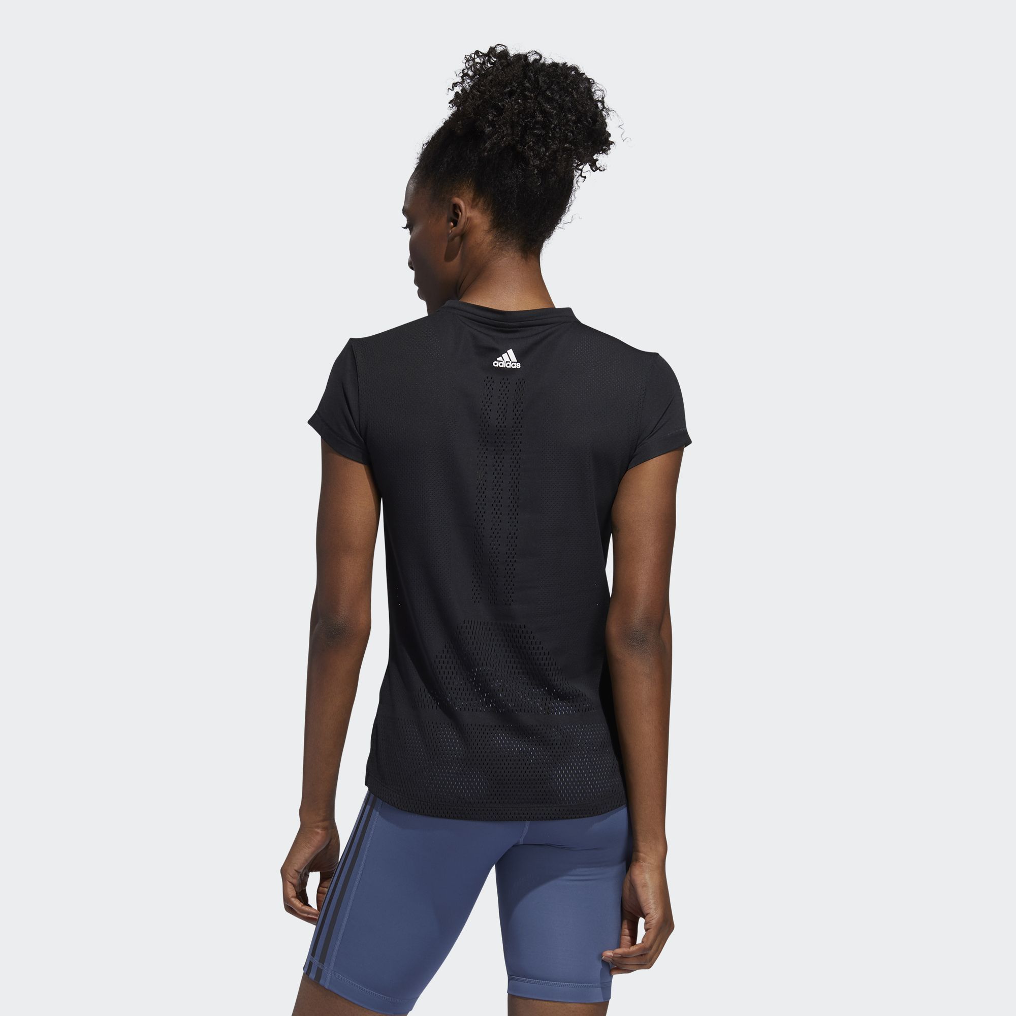 adidas - Áo thun tay ngắn Nữ Engineered Tee T-Shirt SS20-DX32