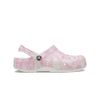 Crocs - Xăng đan nam nữ Classic Duke Print Pink Tweed Sandal