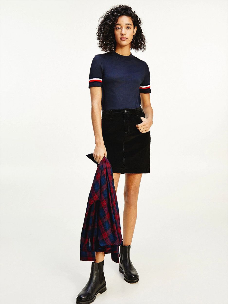 Tommy Hilfiger - Áo thun tay ngắn nữ Regular C-Nk Flock WP21-HA20