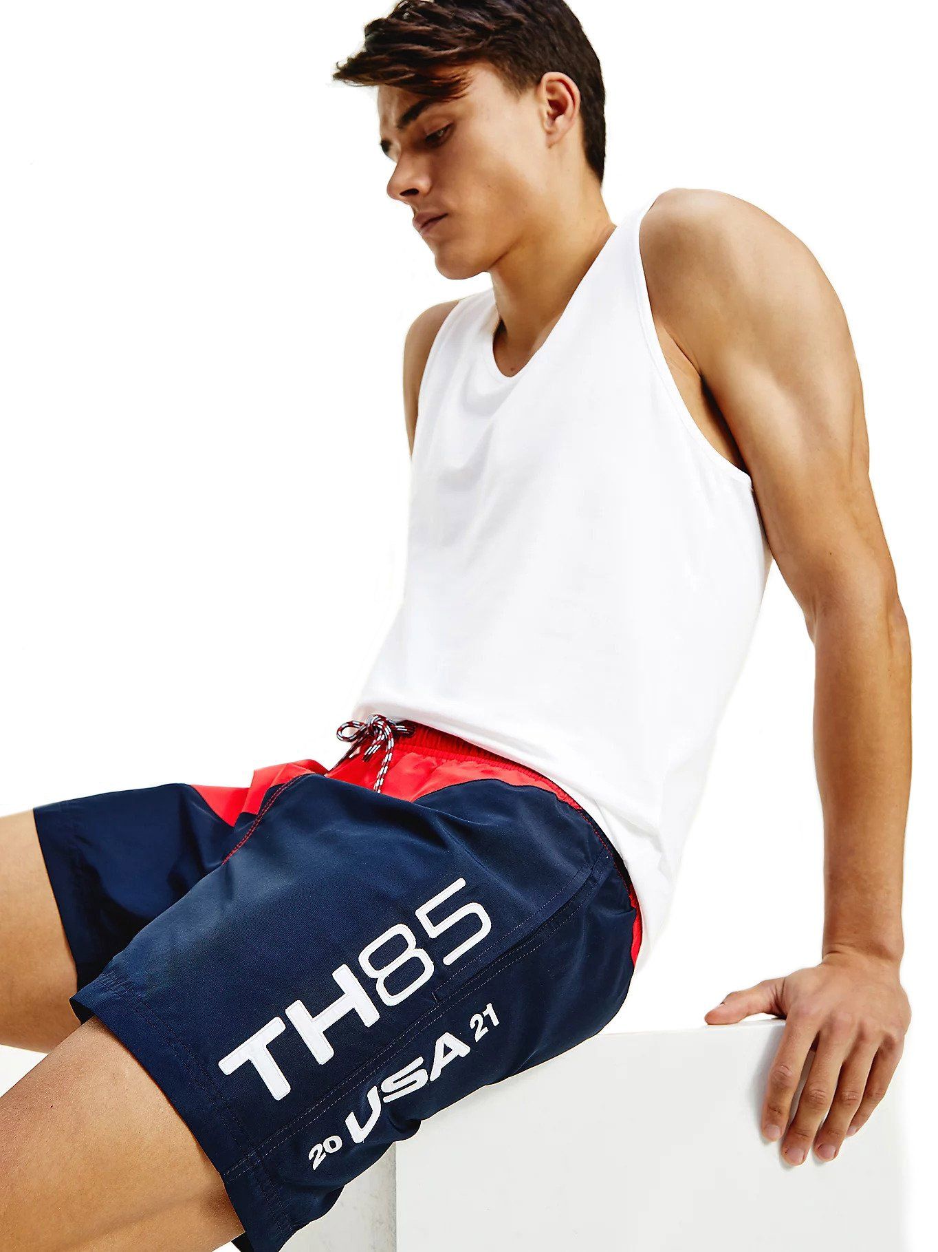 Tommy Hilfiger - Quần ngắn nam Medium Drawstring UM21-9821