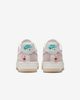 Nike - Giày Thời Trang Thể Thao Nữ Air Force 1 '07 Lx Women'S Shoes