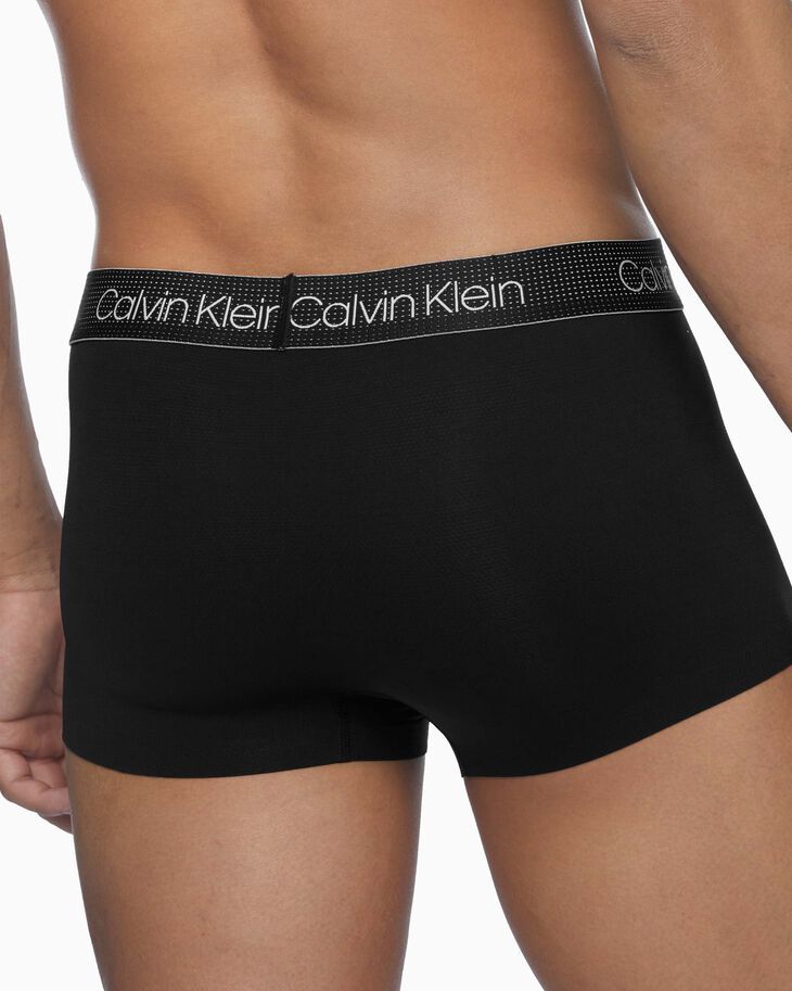 Calvin Klein - Quần lót nam Low Rise Trunk NB27-1S21