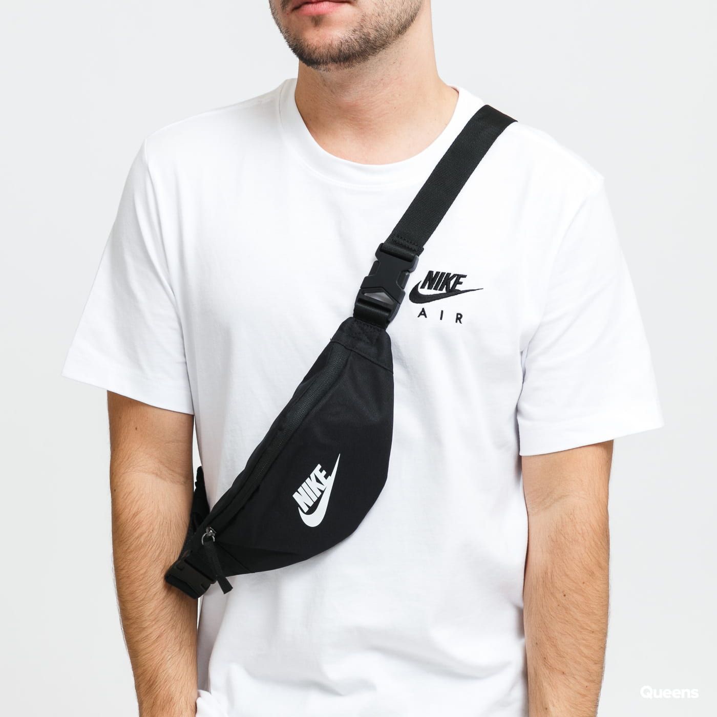 Nike - Túi thể thao nữ Heritage Hip Pack - Small EQ21-CV10