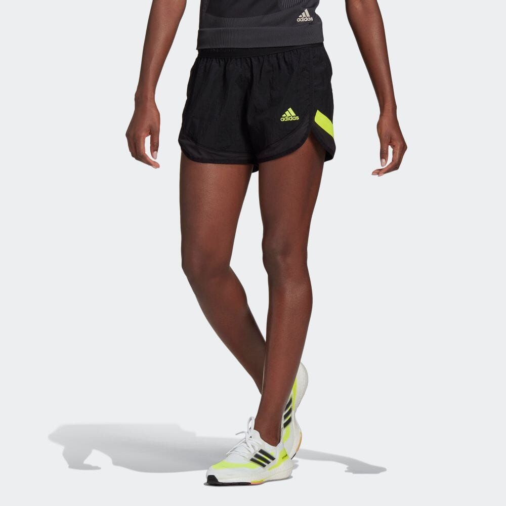 adidas - Quần ngắn Nữ Ultra Run Short SS21-GM33