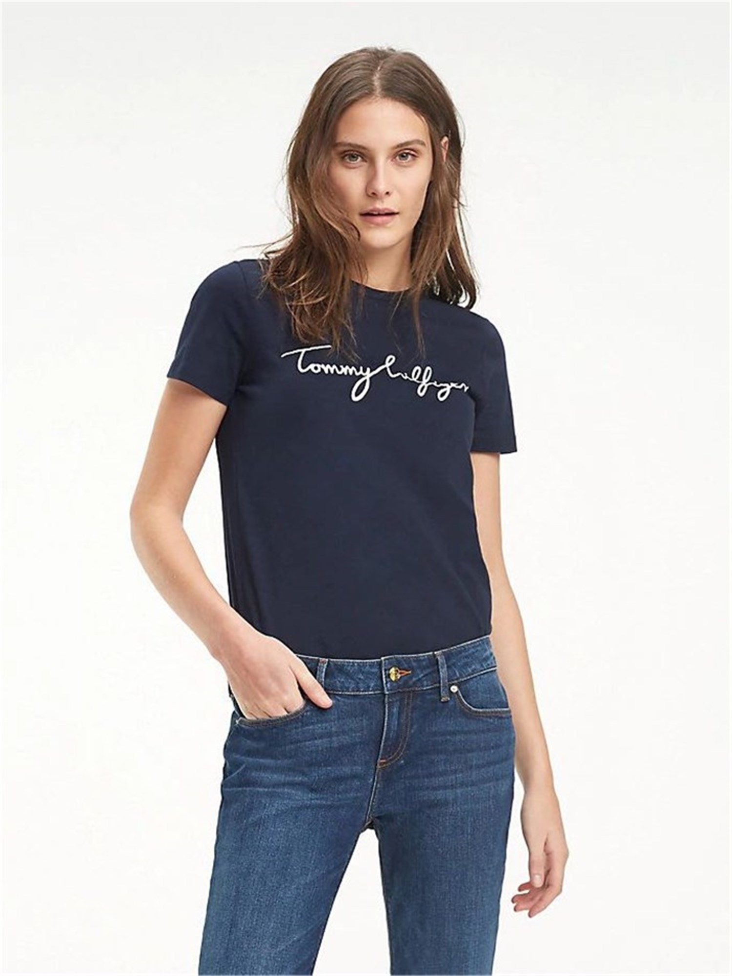 Tommy Hilfiger - Áo thun tay ngắn nữ Heritage Crew Neck Graphic Tee WQ21-5822