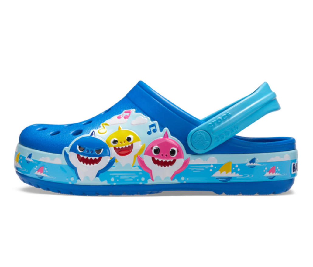 Crocs - Xăng đan trẻ em Funlab Baby Shark Clog Kid FW20-2067