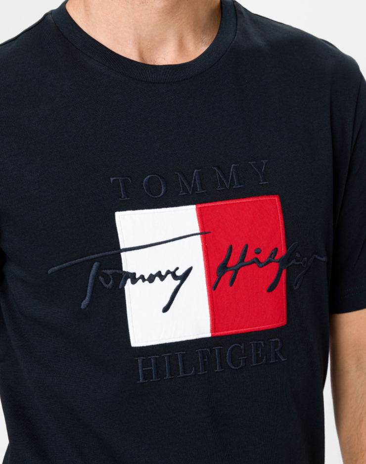 Tommy Hilfiger - Áo thun tay ngắn nam Box Signature Relaxe MP21-8A20