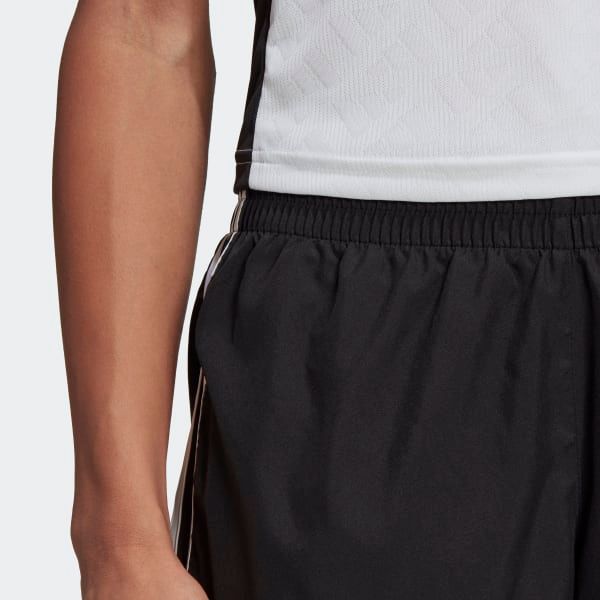 adidas - Quần ngắn Nữ M20 Short SS21-GK65