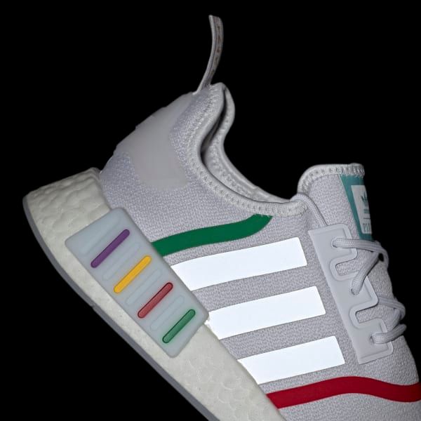 adidas - Giày thể thao Nam NMD_R1 Shoes - Low FW21-GX96