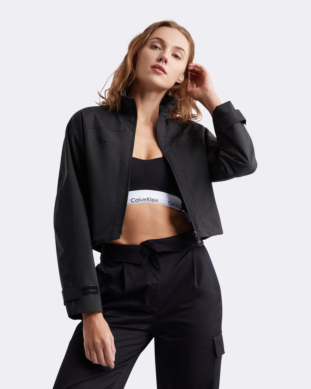 Calvin Klein - Áo khoác nữ Waistband Cut-Out Jacket