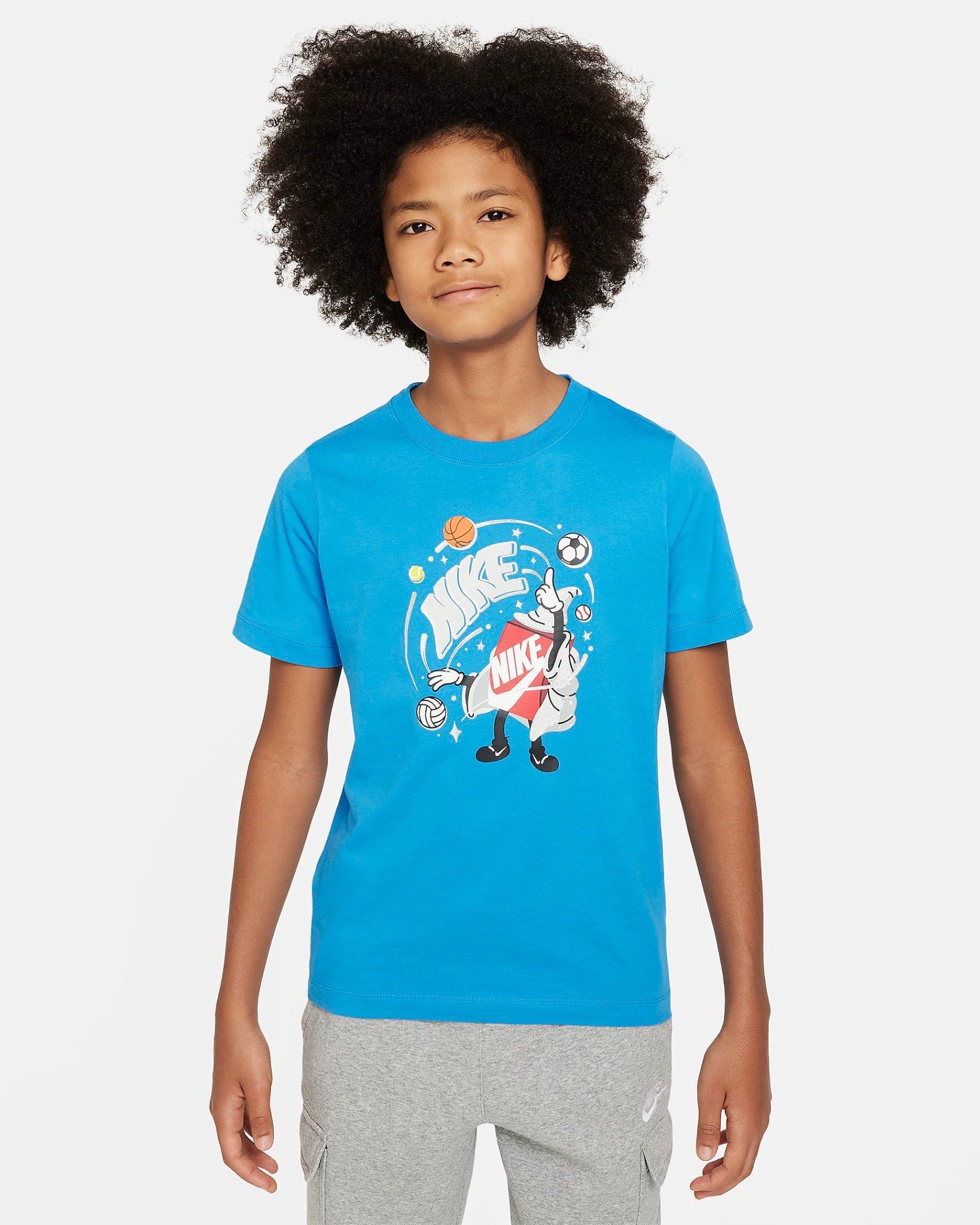 Nike - Áo Tay Ngắn Thể Thao Trẻ Em Nike Sportswear Older Kids' T-Shirt