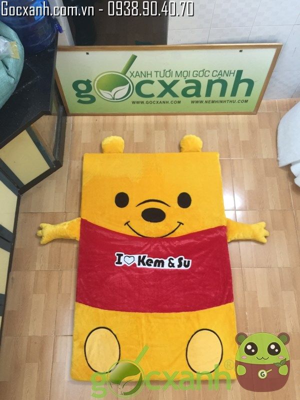 Nệm hình thú mỏng gấu pooh cao su êm 1 x 1,5m (dày 5cm)