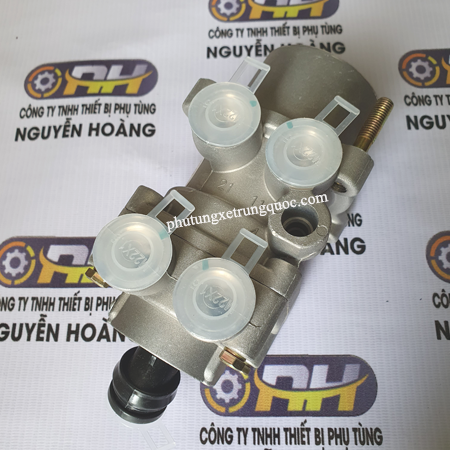  Cóc đạp thắng xe Shacman F3000 