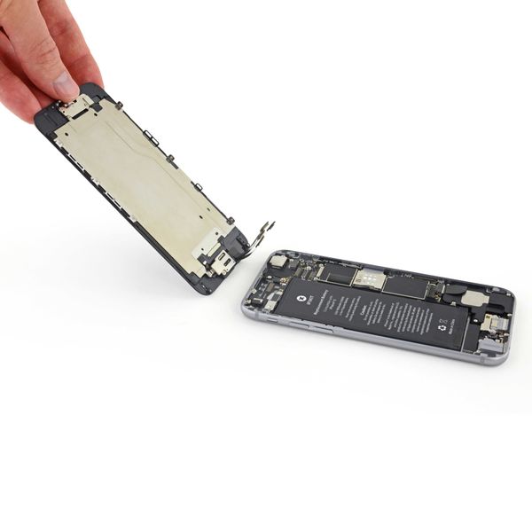 Thay màn hình iPhone 6